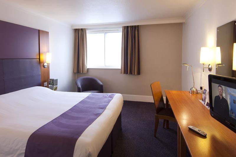 Premier Inn Ipswich South Buitenkant foto